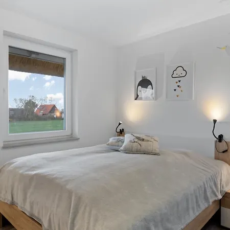 Seeblick - Mit Sauna, Kamin Und Meerblick Nyaraló Pepelow